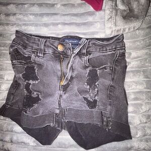 american eagle ripped black jean shorts